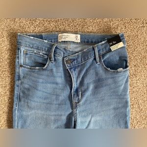 ABERCROMBIE CURVE LOVE with CRISS CROSS WAISTBAND